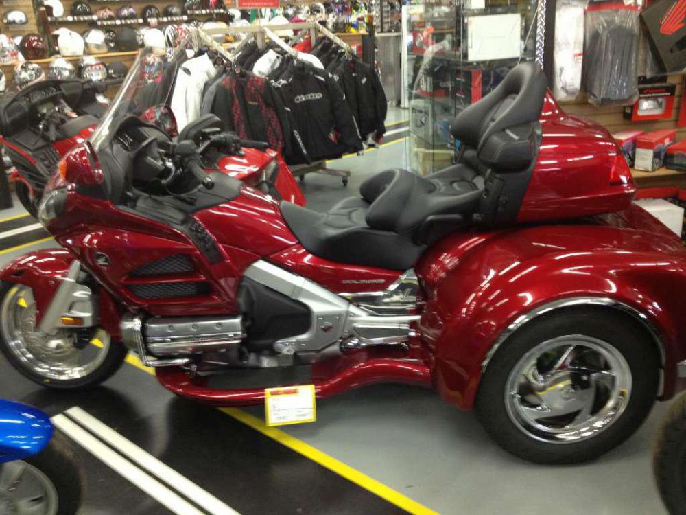 2013  viper  trike 