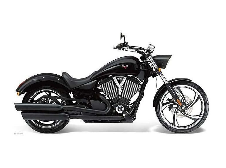 2013 victory vegas 8-ball  cruiser 