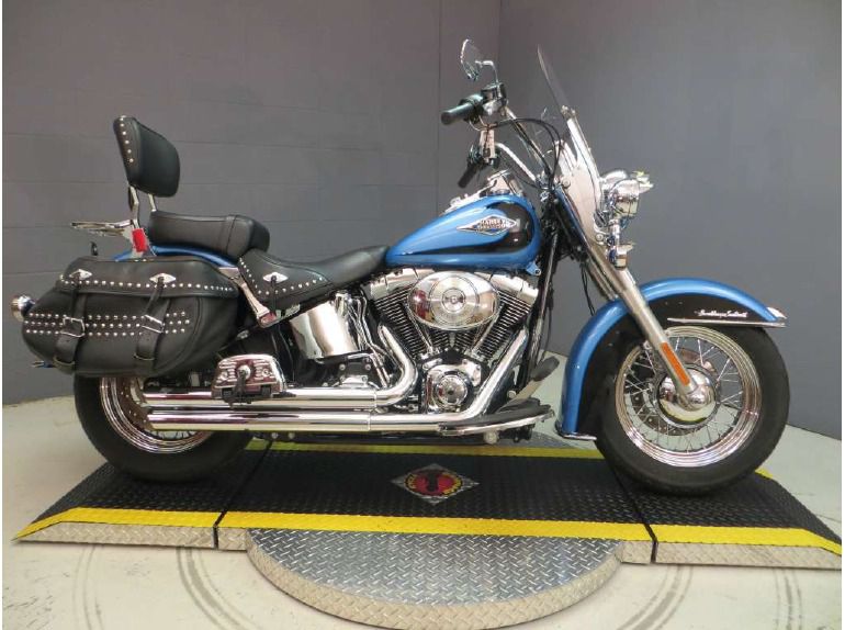 2011 harley-davidson flstc heritage softail classic 