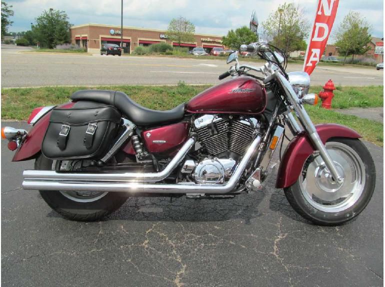 2007 honda shadow sabre (vt1100c2)  cruiser 