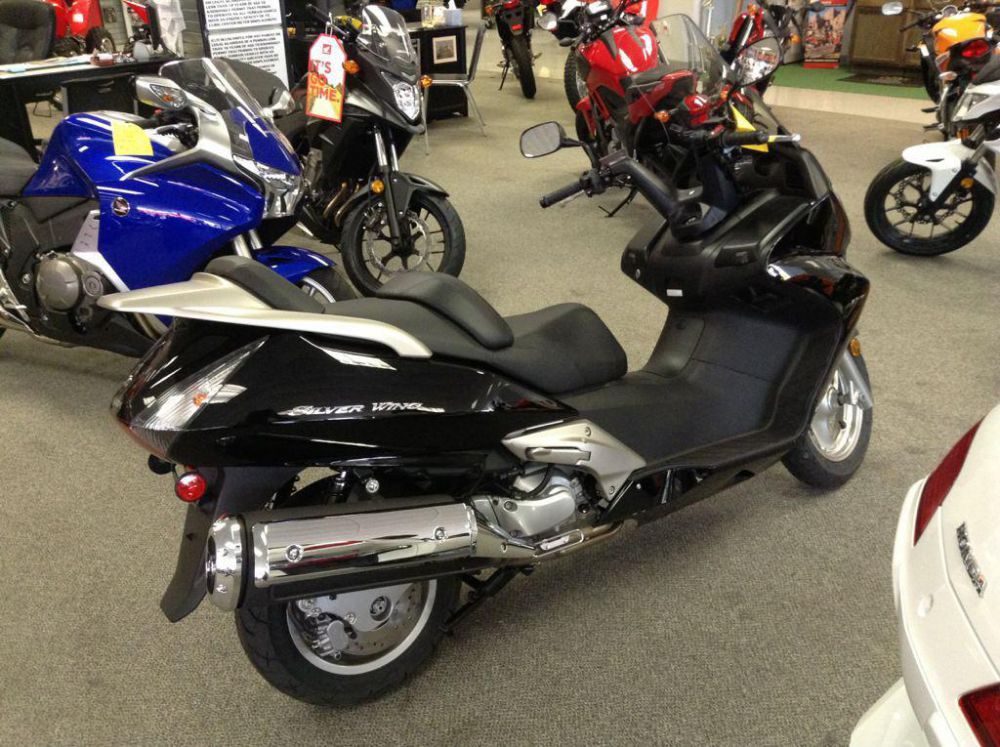 Honda Scooter 600