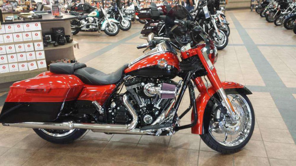 2014 harley-davidson flhrse cvo road king  touring 