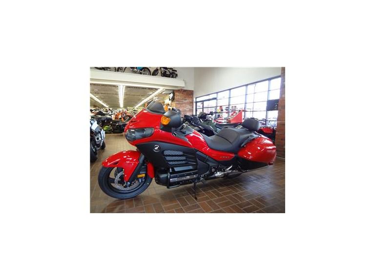 2013 honda gold wing f6b deluxe 