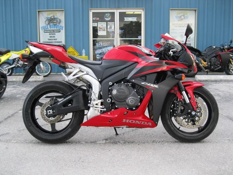 2008 honda cbr600rr  sportbike 