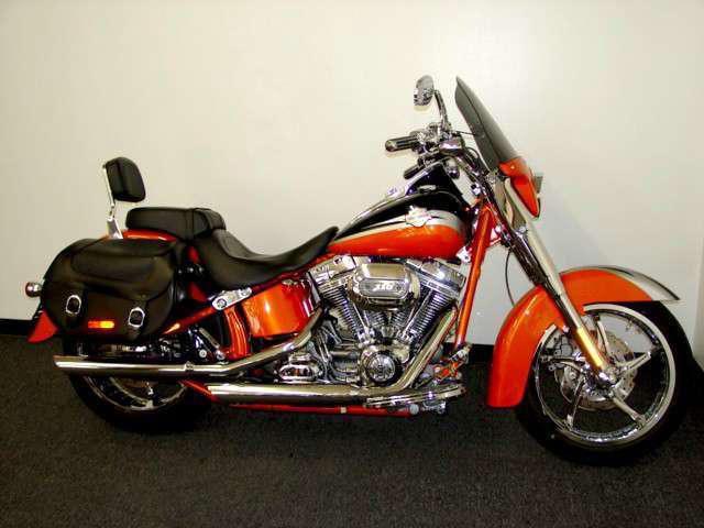 2010 harley-davidson flstse cvo softail convertible  touring 