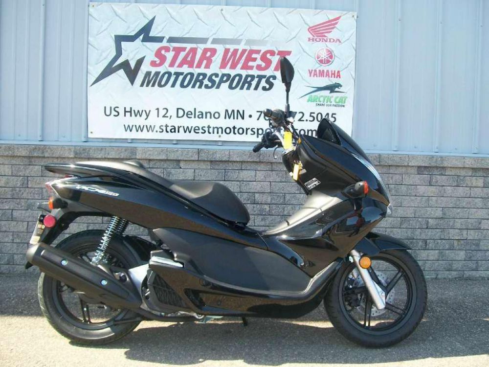 2013 Honda PCX150 Scooter 