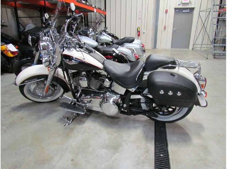 2011 harley-davidson flstn softail deluxe 