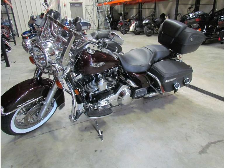 2005 harley-davidson flhrci road king classic 