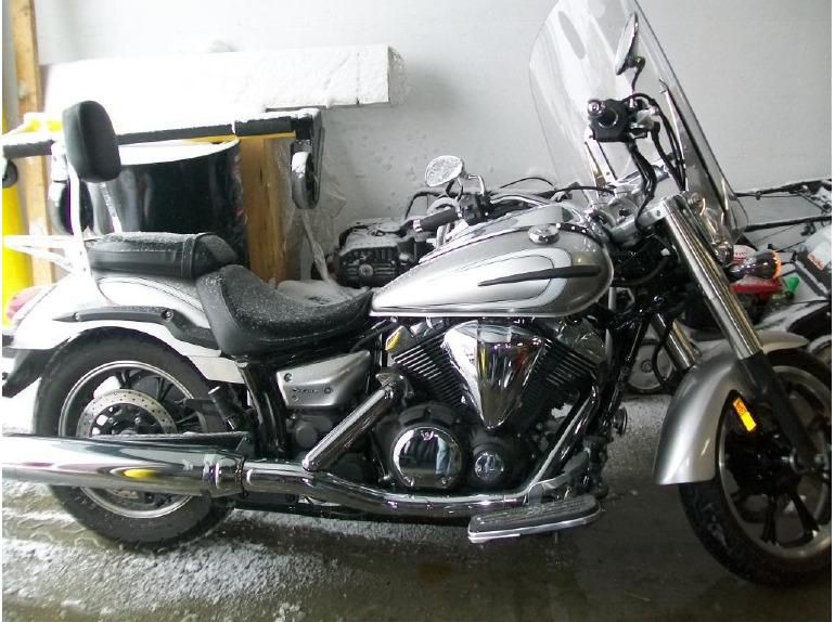 2012 yamaha v star 950  cruiser 