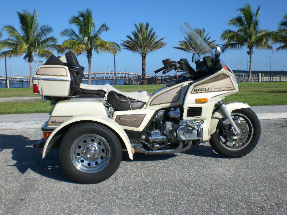 1986 Honda Goldwing Aspencade Touring 