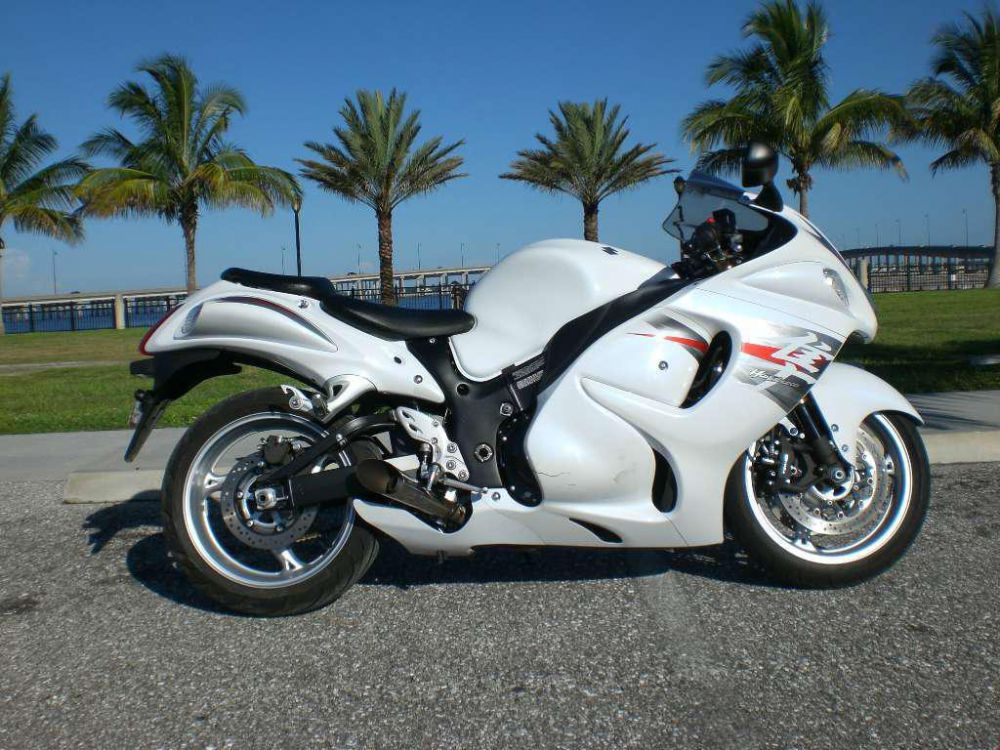 2012 suzuki hayabusa  sportbike 