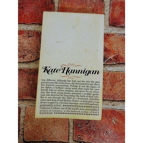 Kate hannigan by catherine cookson - paperback book - fiction novel