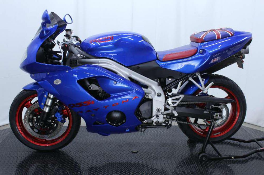 Triumph Daytona 955i