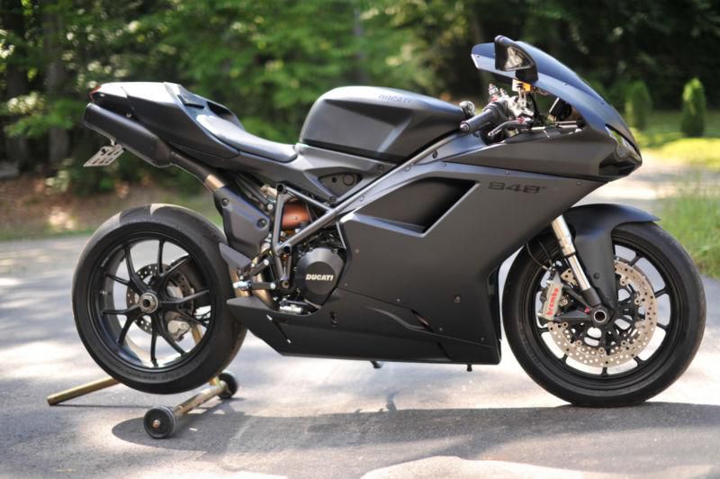 '11 ducati 848 evo stealth --- beautiful, fast, low low miles!