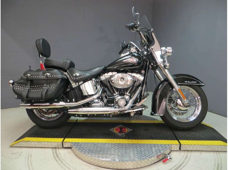 2011 harley-davidson flstc heritage softail classic 