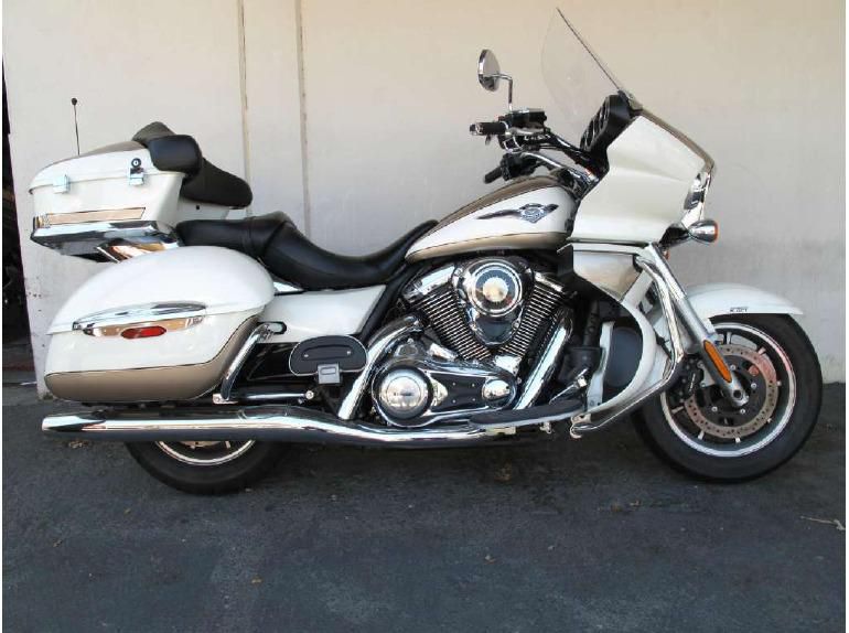 2012 kawasaki vulcan 1700 voyager abs  touring 