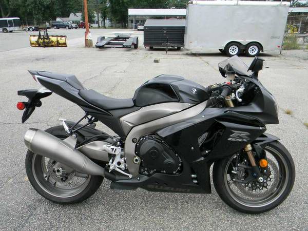 2011 Suzuki GSX-R1000