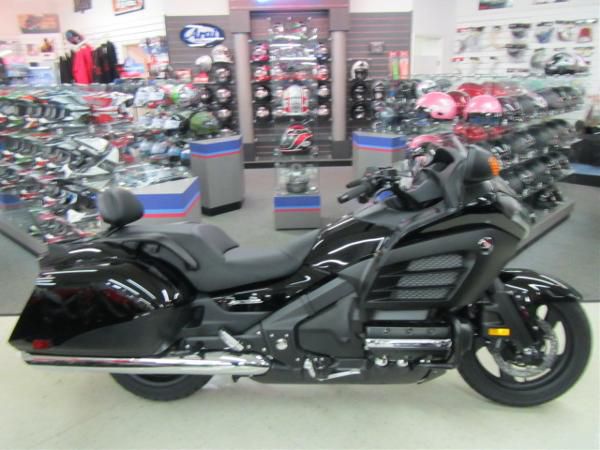 2013 honda gold wing f6b deluxe