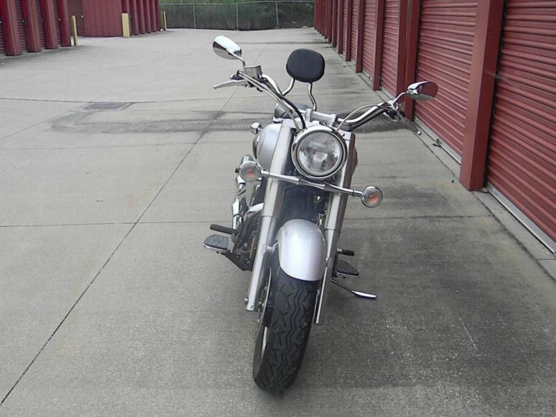 2007 yamaha road star 1700 - only 2161 miles