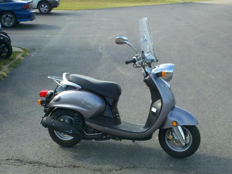 2007 yamaha vino 125  moped 