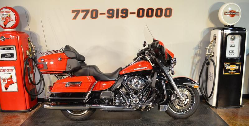 2010 Harley-Davidson FLHTK - Electra Glide Ultra Limited Touring 