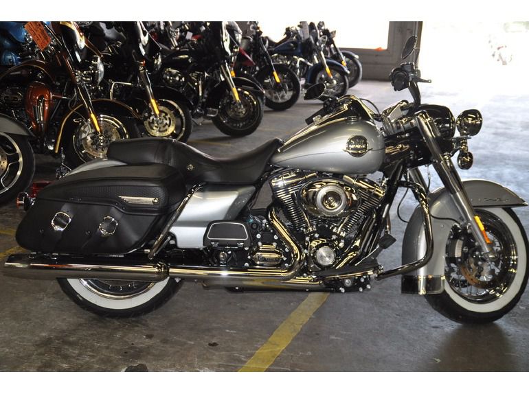 2010 harley-davidson flhrc - road king classic 