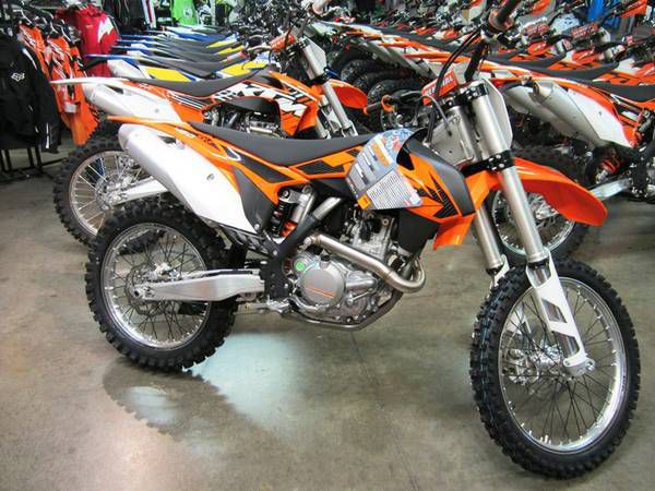 New 2013 ktm 450 sx-f dirt bike