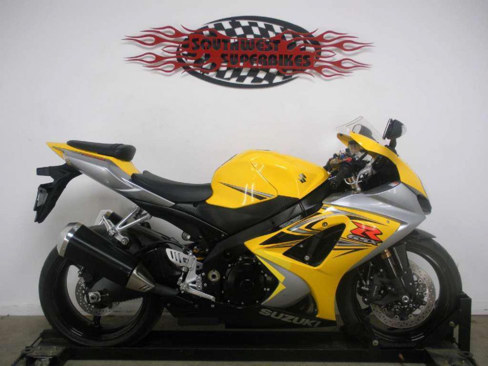 2007 suzuki gsx-r1000  sportbike 