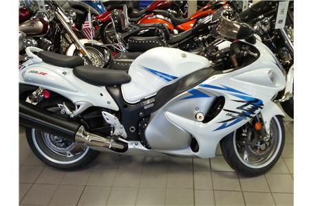 2009 suzuki hayabusa  sportbike 