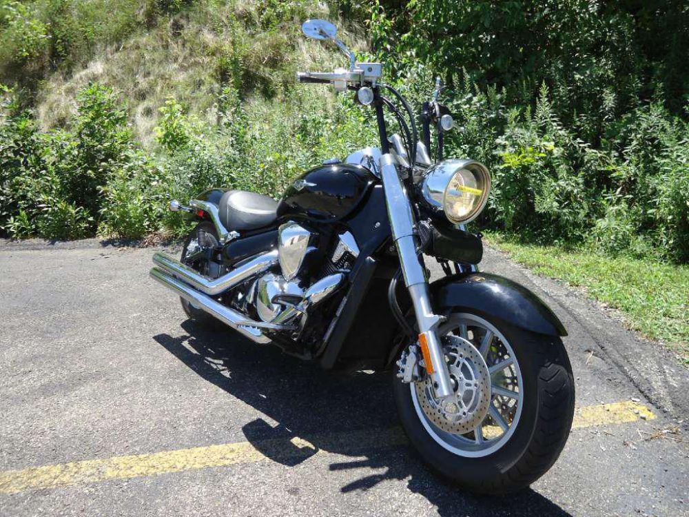 Suzuki Boulevard m109c