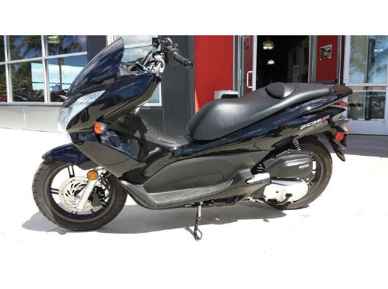 2013 honda pcx150 