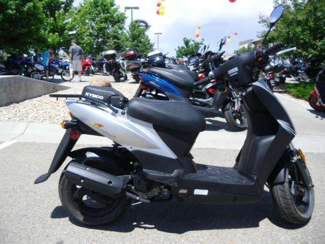 2013 kymco agility 50  scooter 