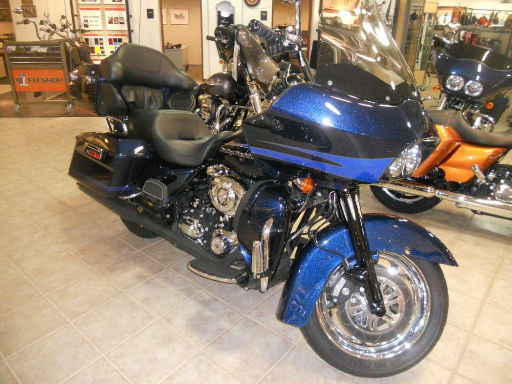 2012 harley-davidson fltru road glide ultra  touring 