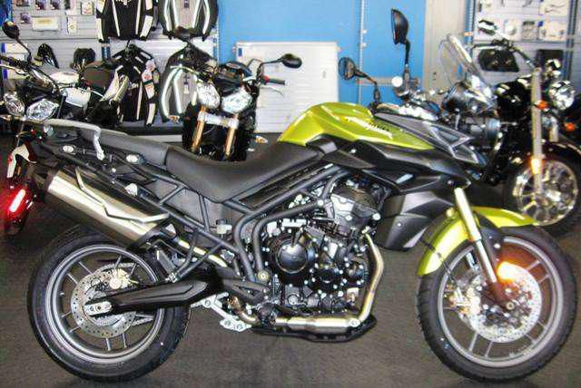 2012 triumph tiger 800 abs  dual sport 