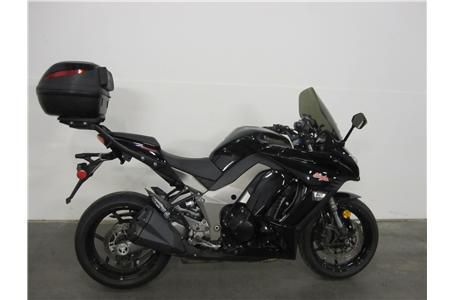 2011 kawasaki ninja 1000  sportbike 