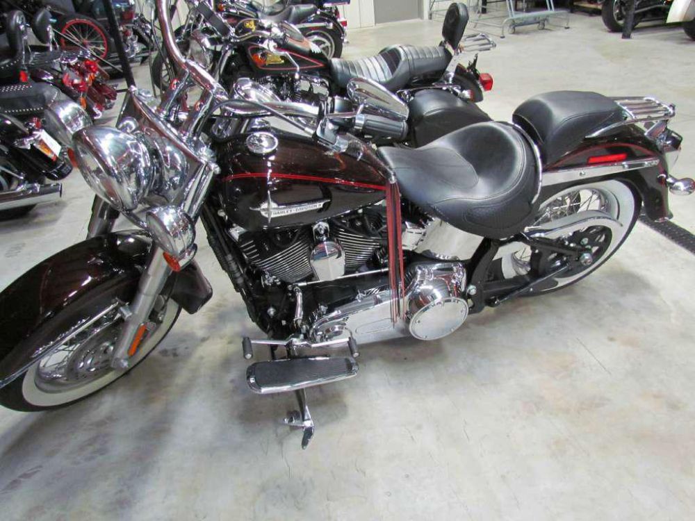 2011 harley-davidson flstn softail deluxe  cruiser 