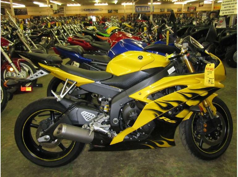 2008 yamaha yzf-r6 