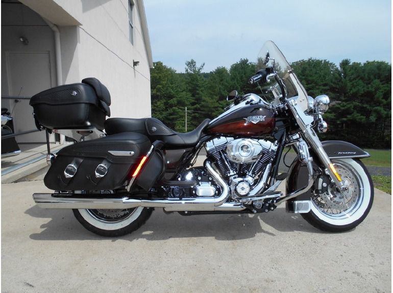 2011 harley-davidson flhrc - road king classic 