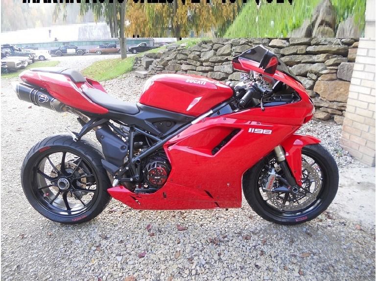 2009 ducati superbike 1198 