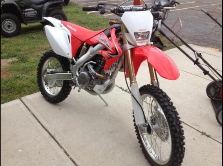 2012 honda crf250x  dirt bike 