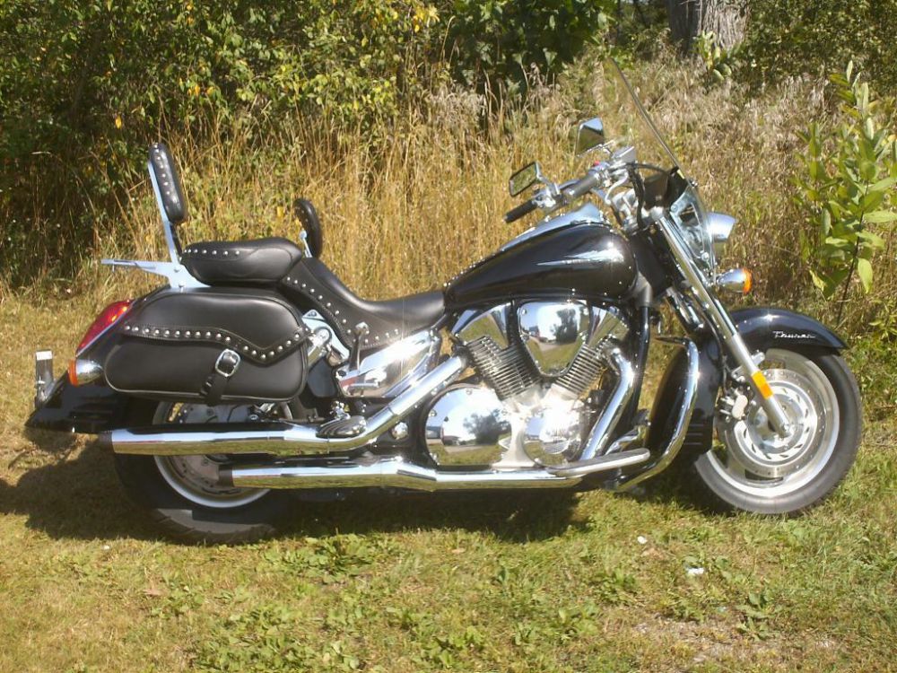 2009 honda vtx1300t  cruiser 