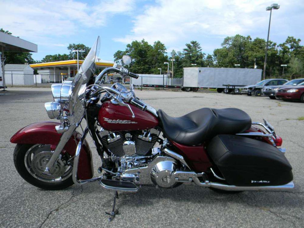 Buy 2006 Harley-Davidson FLHRS/FLHRSI Road King Custom on 2040-motos