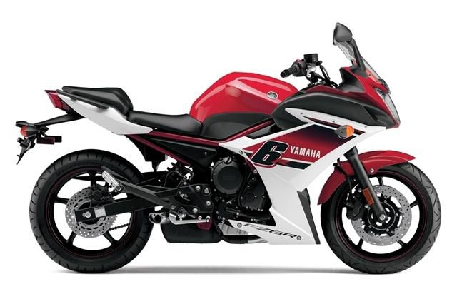 2014 yamaha fz6r red-white  sportbike 