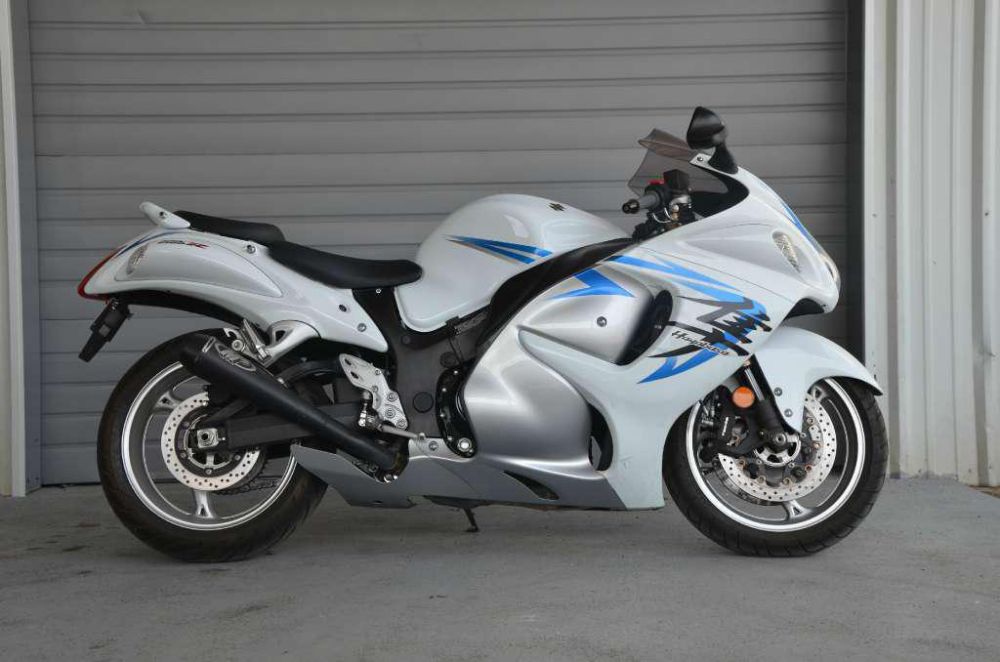 2009 suzuki hayabusa  sportbike 