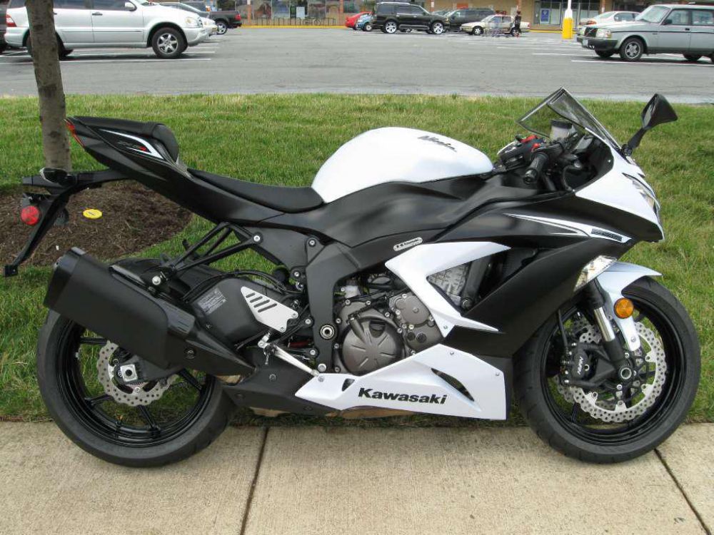 2013 kawasaki ninja zx-6r  sportbike 