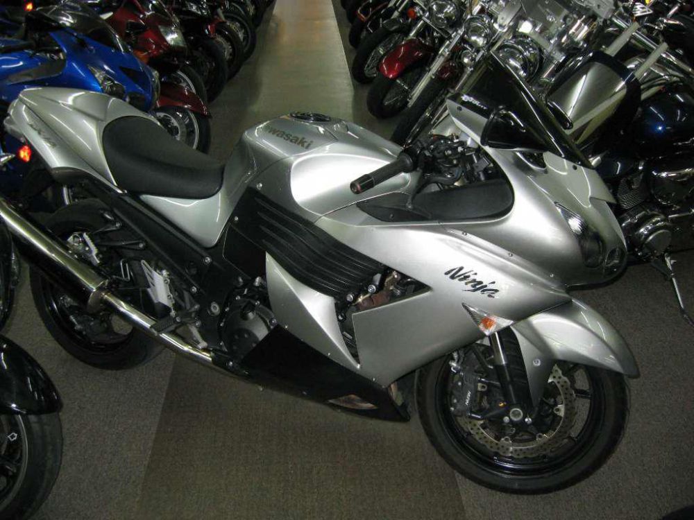 2008 kawasaki ninja zx-14  sportbike 