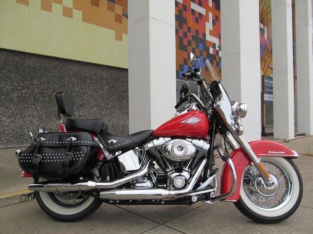 2010 harley-davidson heritage softail  cruiser 