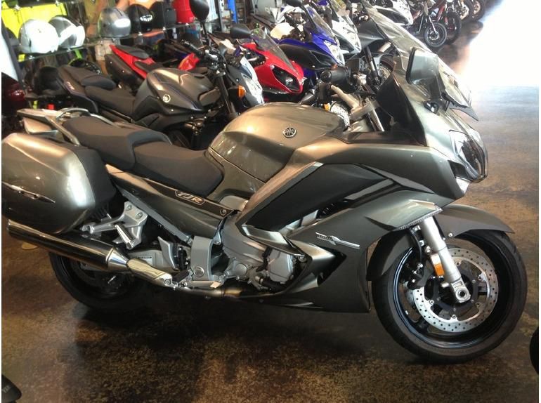 2013 yamaha fjr1300a  sport touring 