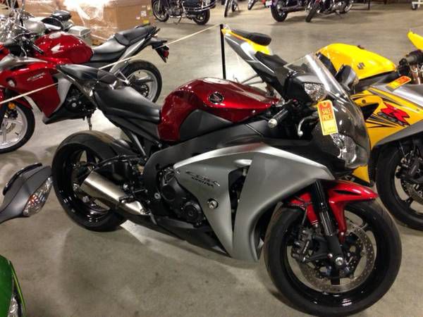 2008 honda cbr1000rr