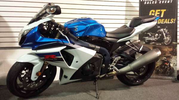 2011 suzuki gsx-r1000